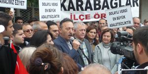 CHP İzmir zamları protesto etti